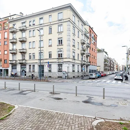 Certosa Enchanting With Balcony - Collection Daire