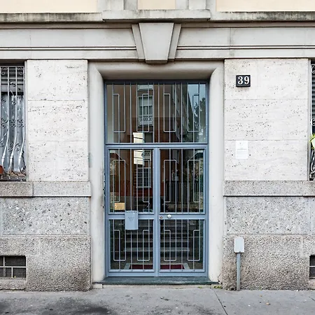 Daire Certosa Enchanting With Balcony - Collection